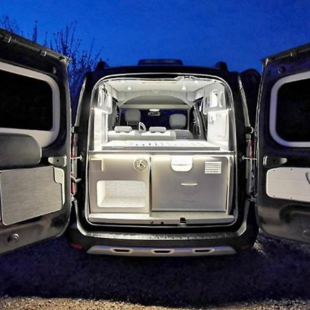 Smart Camper Hotel Hafnarfjordur Exterior photo